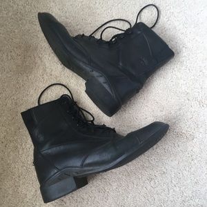 ariat black leather lace up riding boots